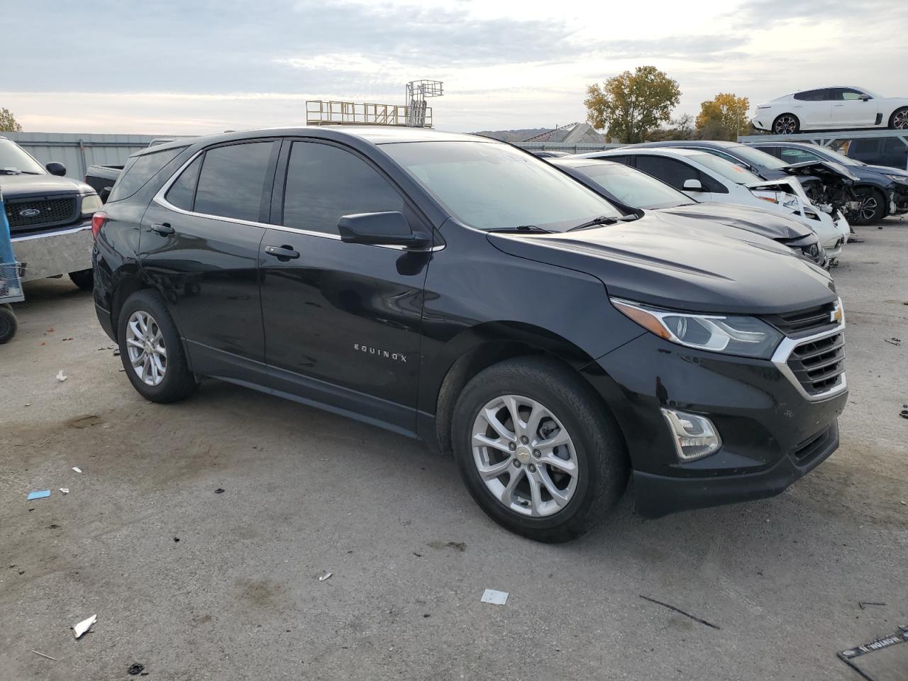 2020 Chevrolet Equinox VIN 3GNAXKEV1LL111798 Copart auction photo, front end damage thumbnail 4