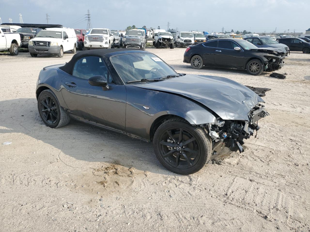 2021 Mazda MX-5 VIN JM1NDAC79M0460739 Copart auction photo, front end / minor dent/scratches damage thumbnail 4