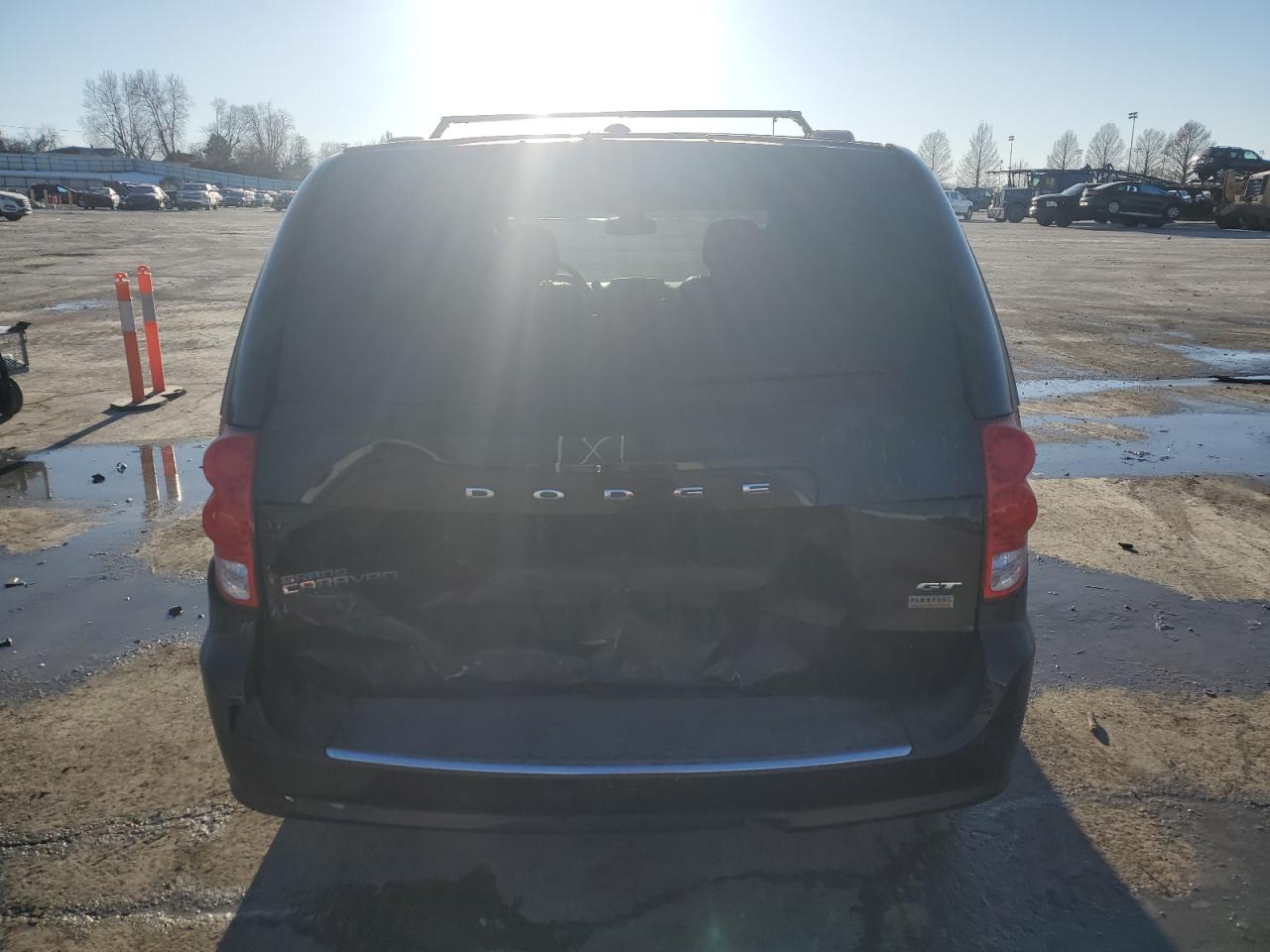 2019 Dodge Caravan VIN 2C4RDGEG6KR744558 Copart auction photo, rear end damage thumbnail 6