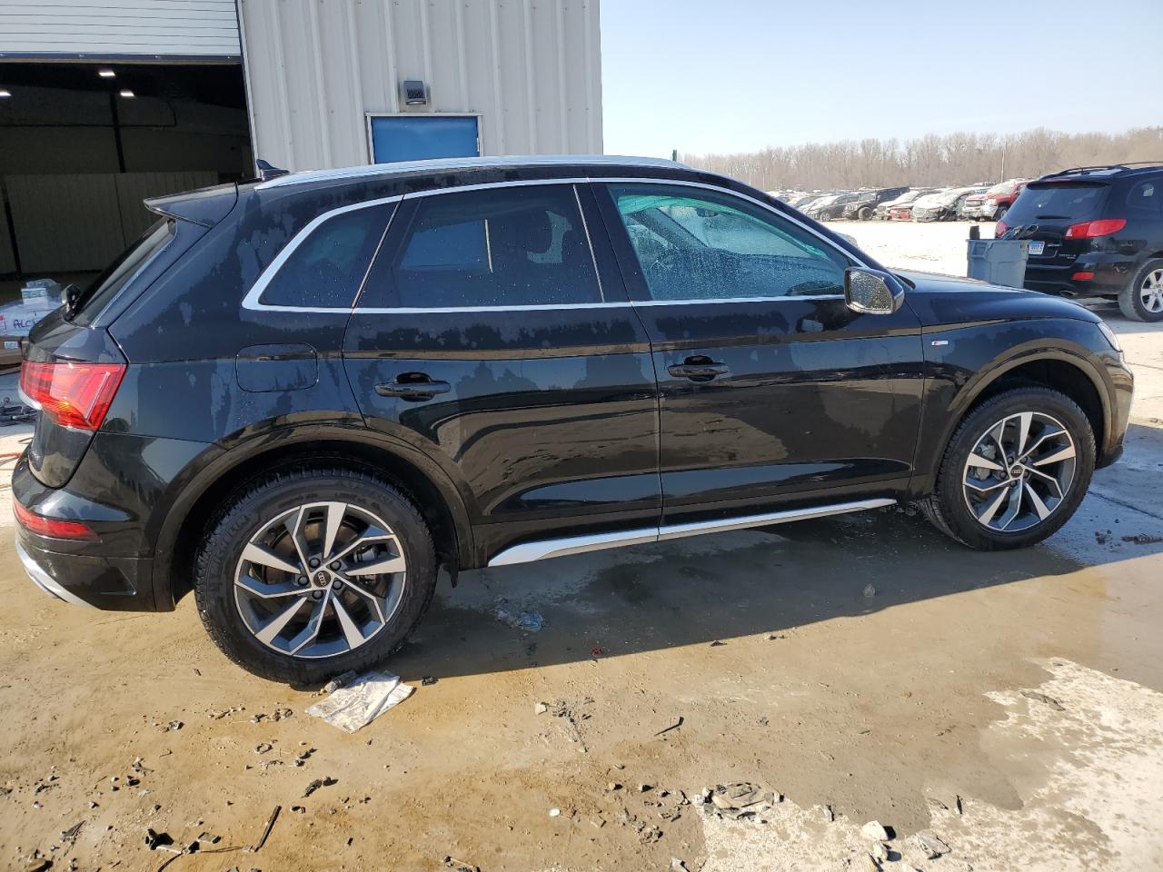 2023 Audi Q5 VIN WA1EAAFY9P2018513 Copart auction photo, side damage thumbnail 3