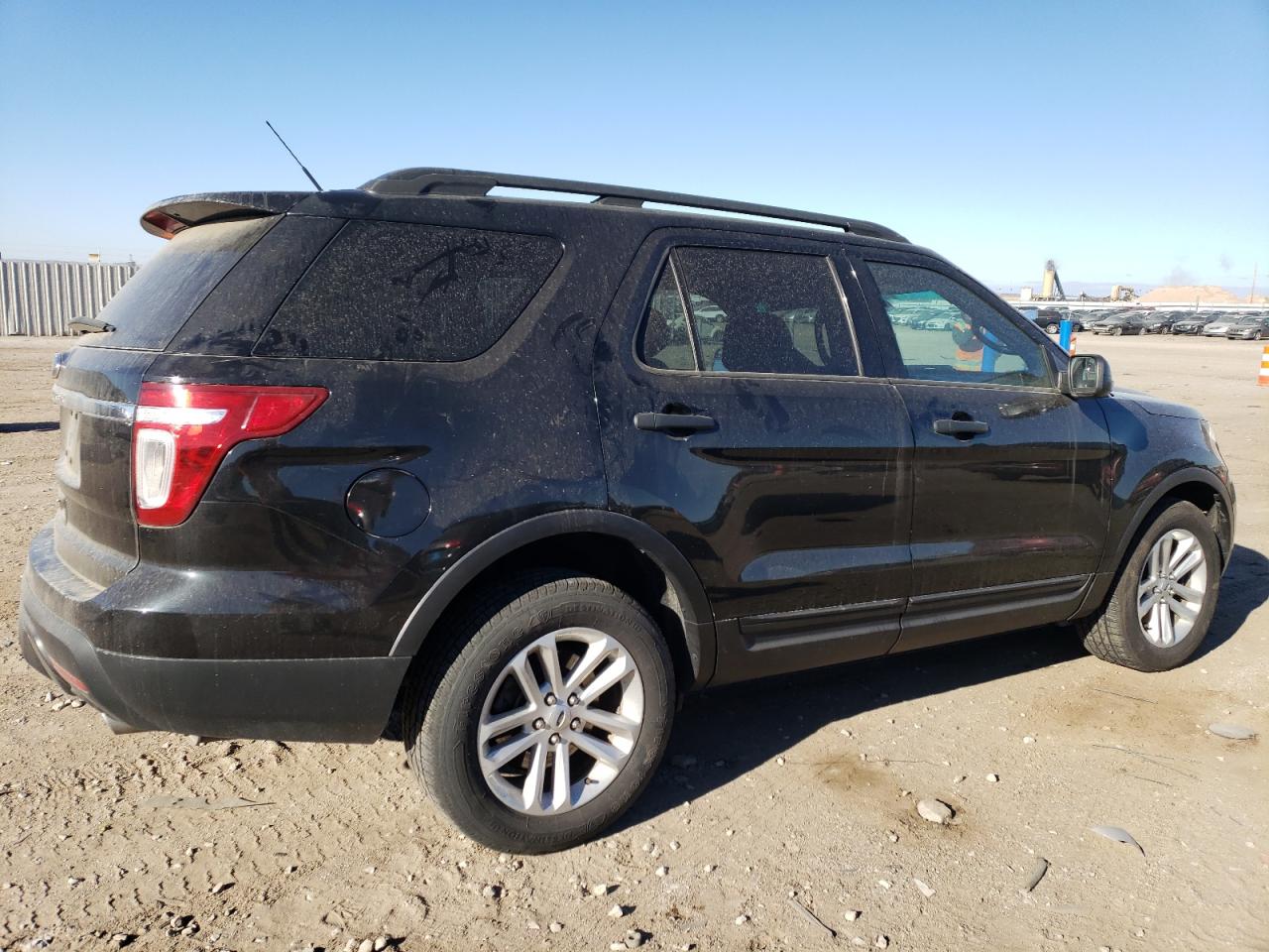 2015 Ford Explorer VIN 1FM5K8B81FGB03926 Copart auction photo, front end / side damage thumbnail 3