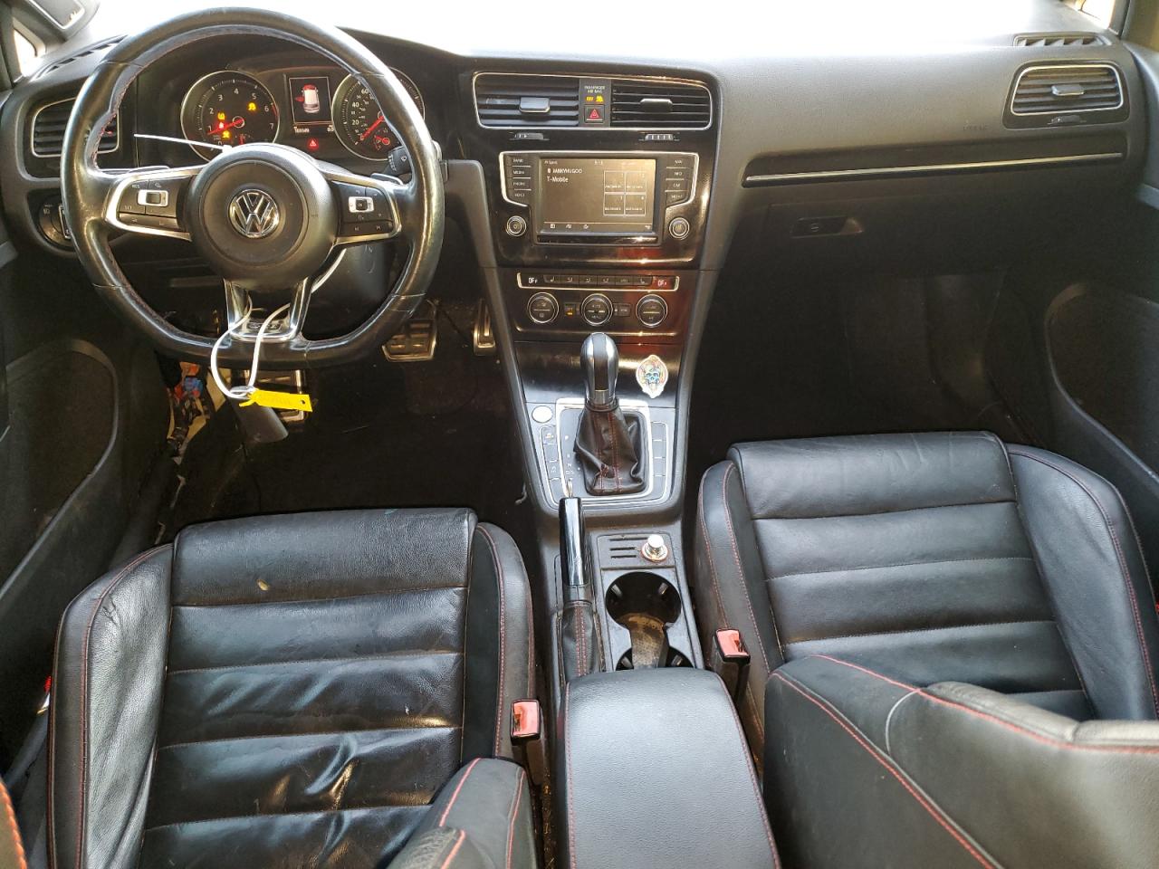 2016 Volkswagen GTI VIN 3VW447AU8GM034790 Copart auction photo, minor dent/scratches damage thumbnail 8