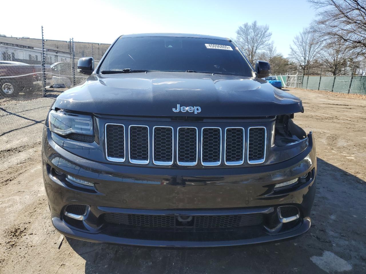 2015 Jeep Grand Cherokee VIN 1C4RJFDJ4FC899222 Copart auction photo, front end / minor dent/scratches damage thumbnail 5