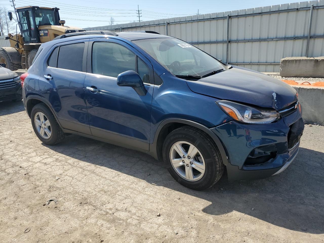 2020 Chevrolet Trax VIN 3GNCJLSB5LL233042 Copart auction photo, front end damage thumbnail 4