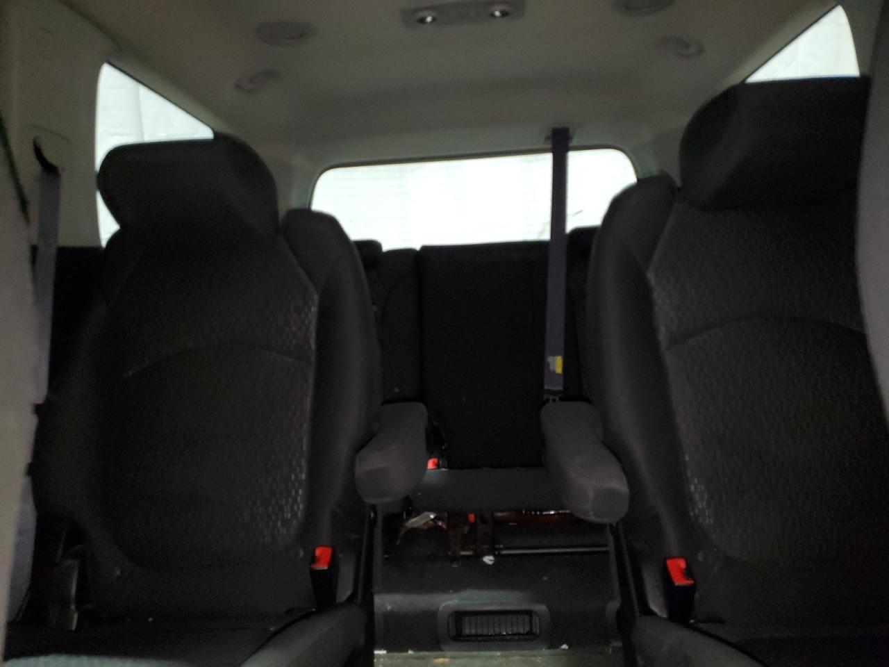 2011 GMC Acadia VIN 1GKKVPED8BJ169876 Copart auction photo, burn - engine damage thumbnail 10