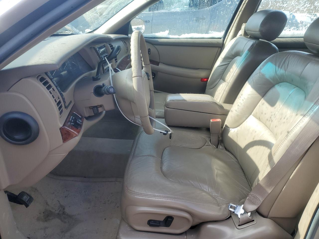 1997 Buick Park Avenue VIN 1G4CW52K9V4647564 Copart auction photo, rear end damage thumbnail 7