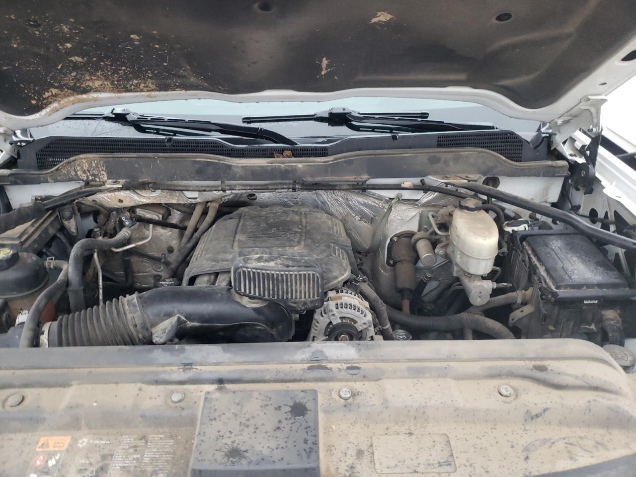2015 Chevrolet Silverado VIN 1GC1KUEG7FF131153 Copart auction photo, side / front end damage thumbnail 12