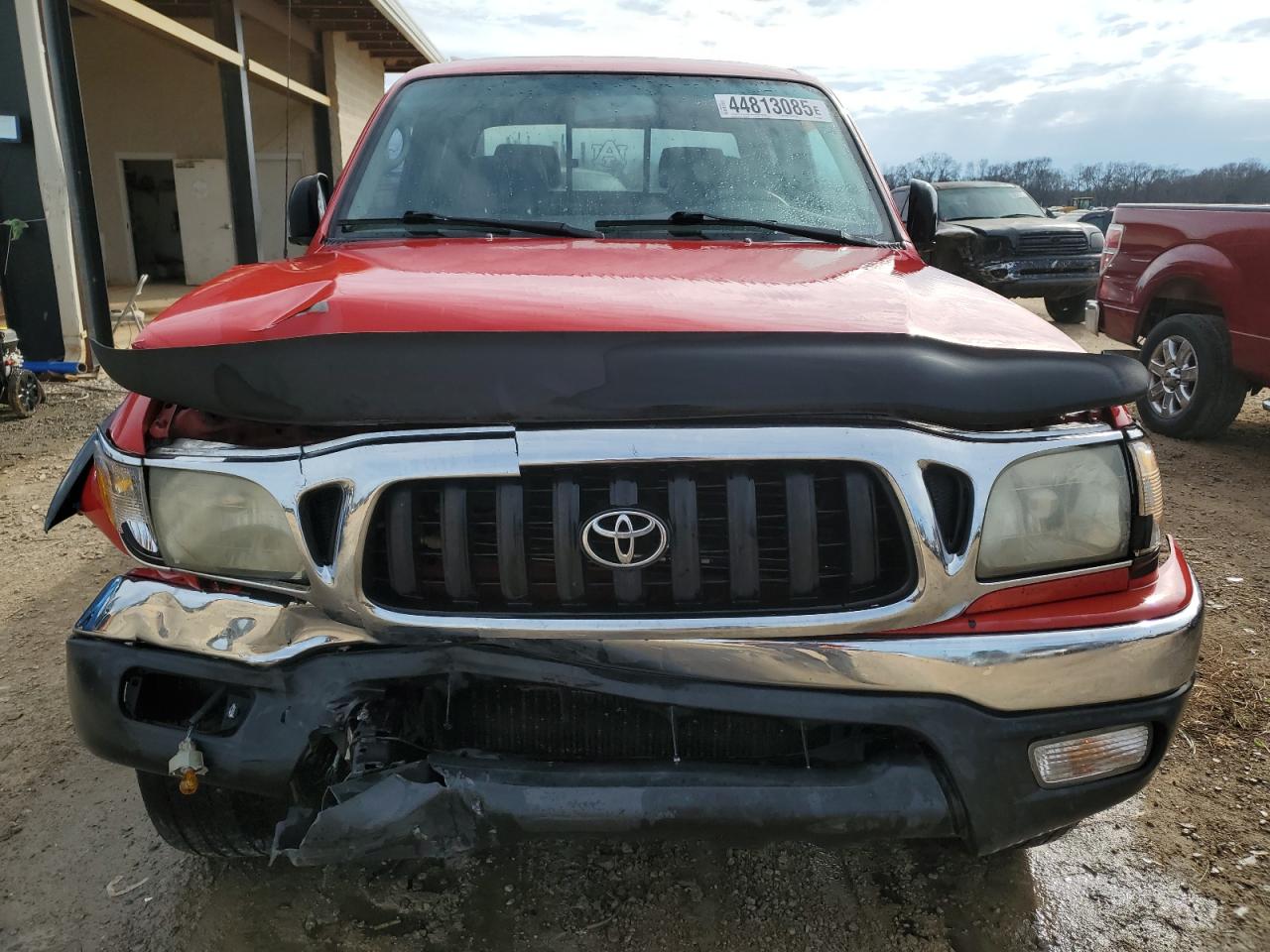 2001 Toyota Tacoma VIN 5TEGN92N01Z838348 Copart auction photo, front end damage thumbnail 5