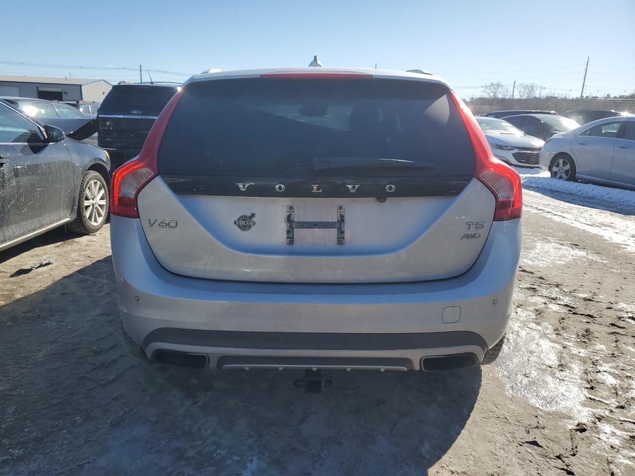 2016 Volvo V60 VIN YV4612HK1G1008148 Copart auction photo, front end damage thumbnail 6