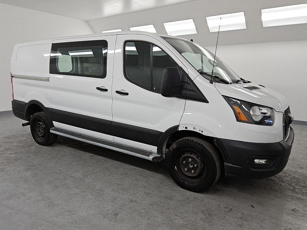 2023 Ford Transit VIN 1FTBR1Y84PKB67779 Copart auction photo, side damage thumbnail 4