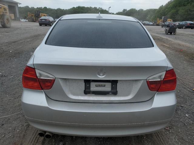 2006 BMW 3er VIN WBAVB13536KR57701 Copart auction photo, front end / minor dent/scratches damage thumbnail 6