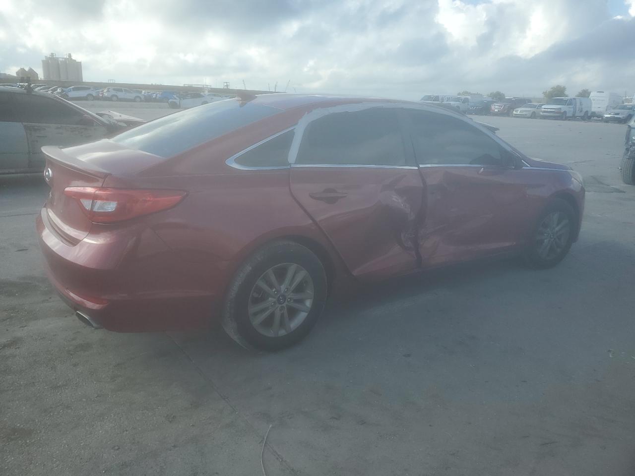 2015 Hyundai Sonata VIN 5NPE24AFXFH186555 Copart auction photo, side damage thumbnail 3