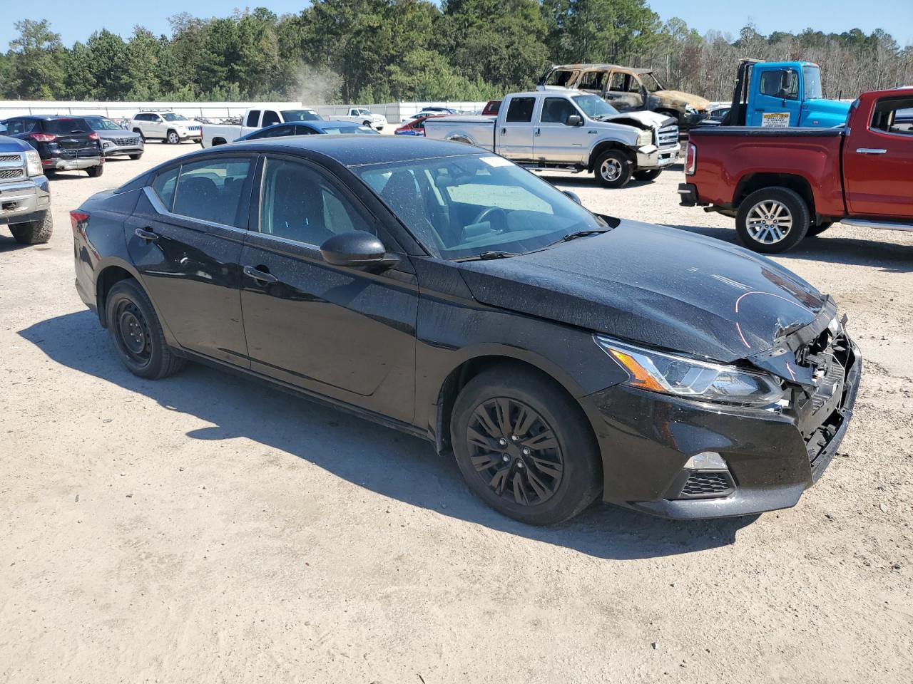 2020 Nissan Altima VIN 1N4BL4BW6LC248657 Copart auction photo, front end damage thumbnail 4