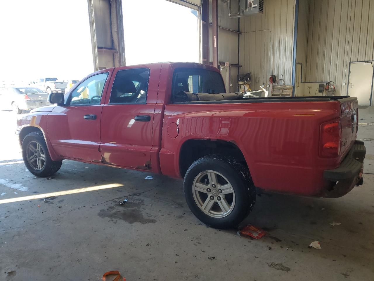 2007 Dodge Dakota VIN 1D7HW48PX7S195197 Copart auction photo, undercarriage damage thumbnail 2