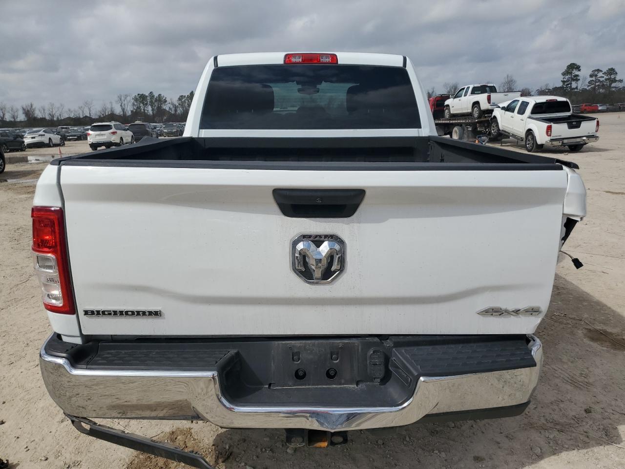 2022 RAM 2500 VIN 3C6UR5DL0NG416097 Copart auction photo, side / rear end damage thumbnail 6