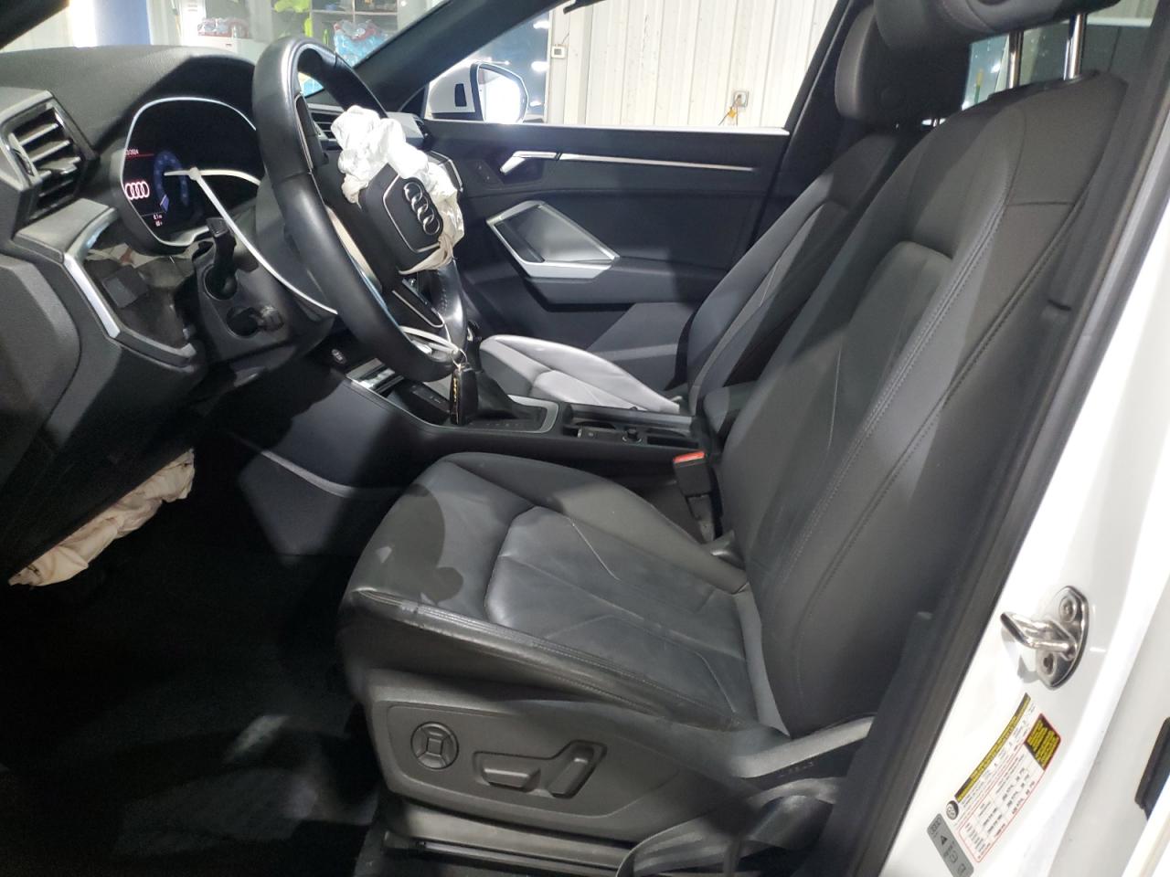 2020 Audi Q3 VIN WA1AECF30L1071331 Copart auction photo, rear end / front end damage thumbnail 7