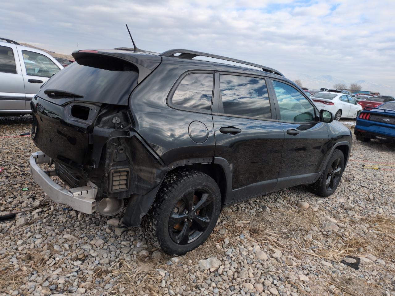 2016 Jeep Grand Cherokee VIN 1C4PJMAB8GW375516 Copart auction photo, rear end damage thumbnail 3