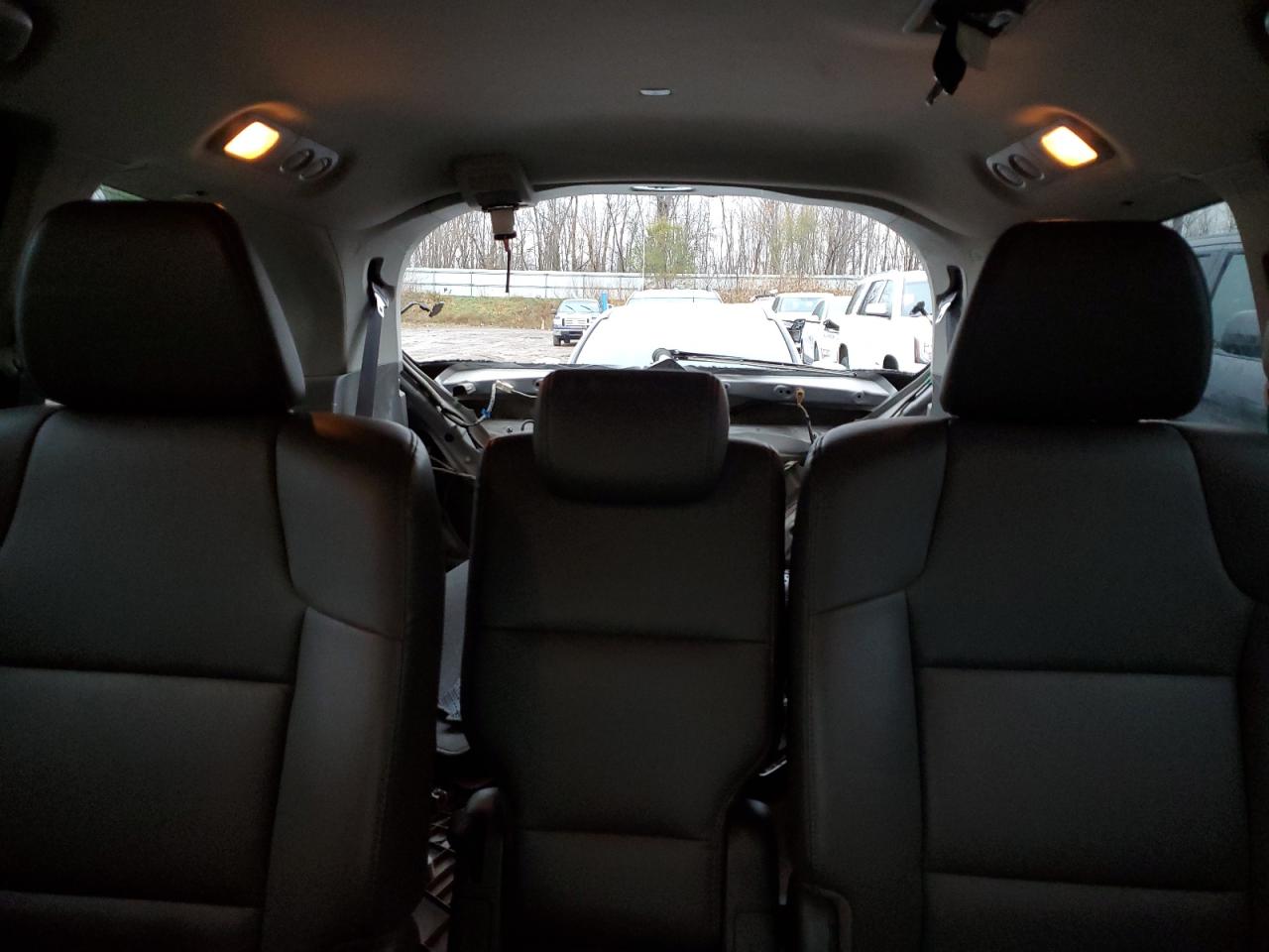 2014 Honda Odyssey VIN 5FNRL5H62EB129158 Copart auction photo, rear end / minor dent/scratches damage thumbnail 10