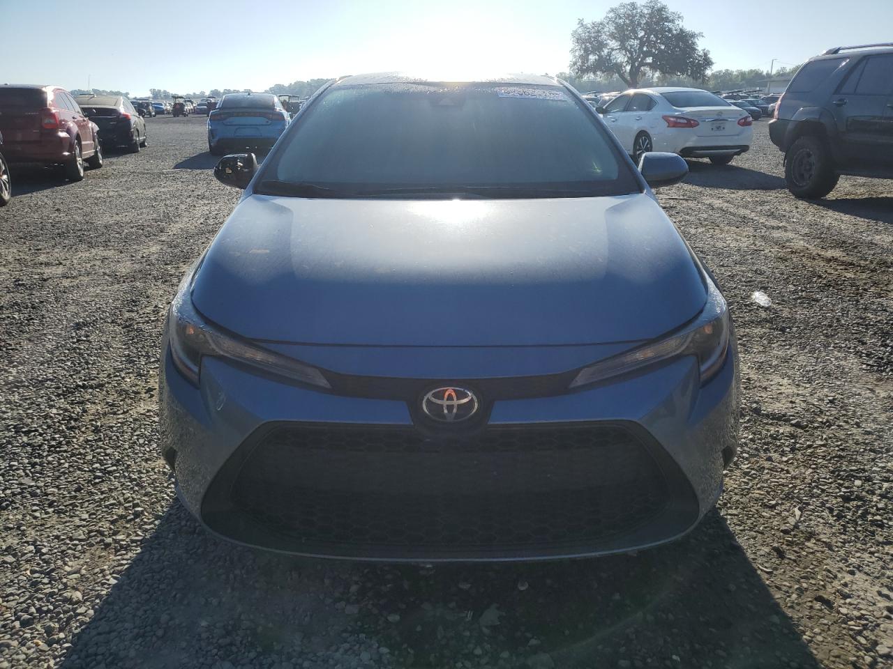 2022 Toyota Corolla VIN 5YFEPMAE9NP369861 Copart auction photo, side / front end damage thumbnail 5