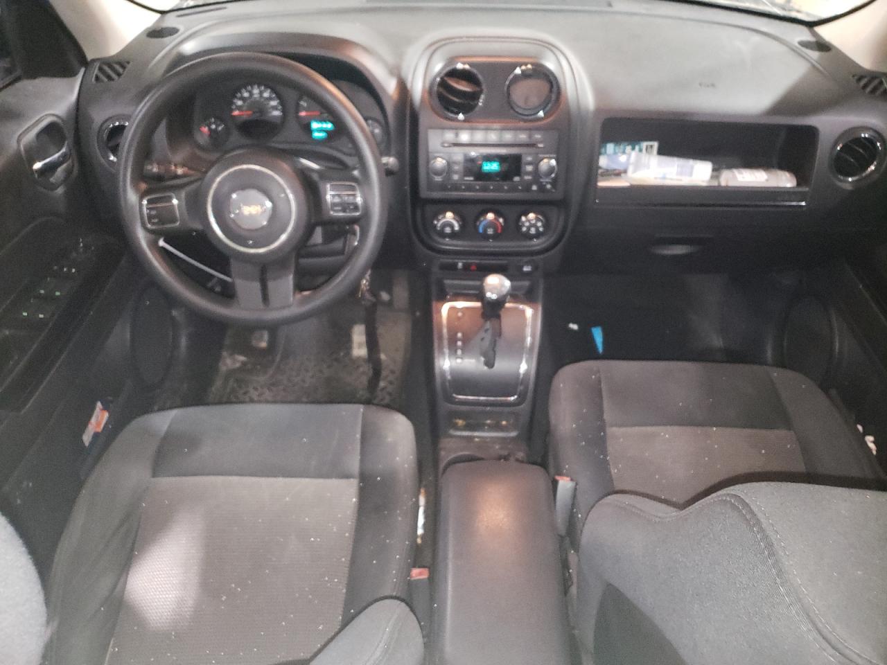 2012 Jeep Liberty (Patriot) VIN 1C4NJRBB3CD564387 Copart auction photo, normal wear damage thumbnail 8