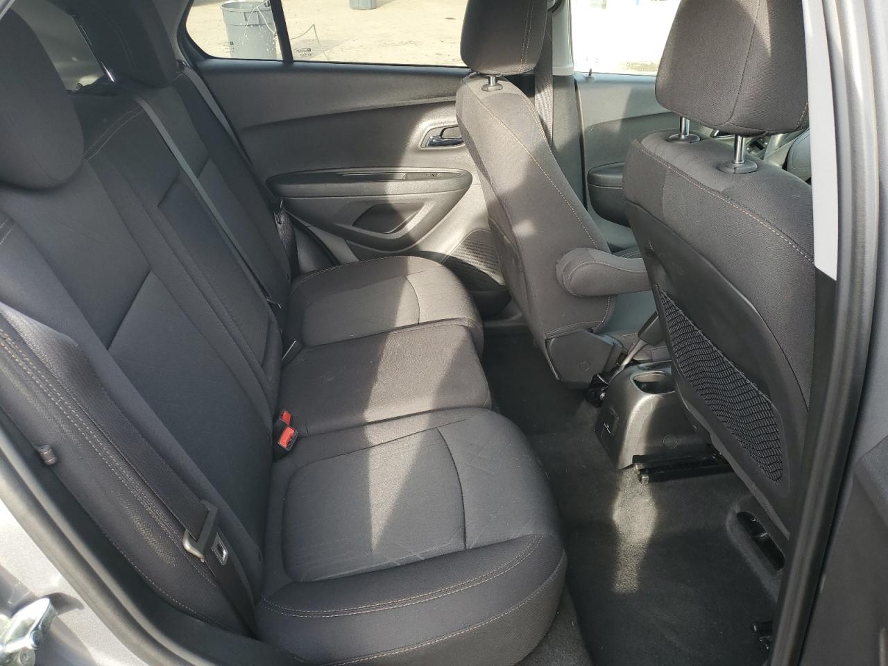 2020 Chevrolet Trax VIN 3GNCJPSB7LL260394 Copart auction photo, mechanical damage thumbnail 11
