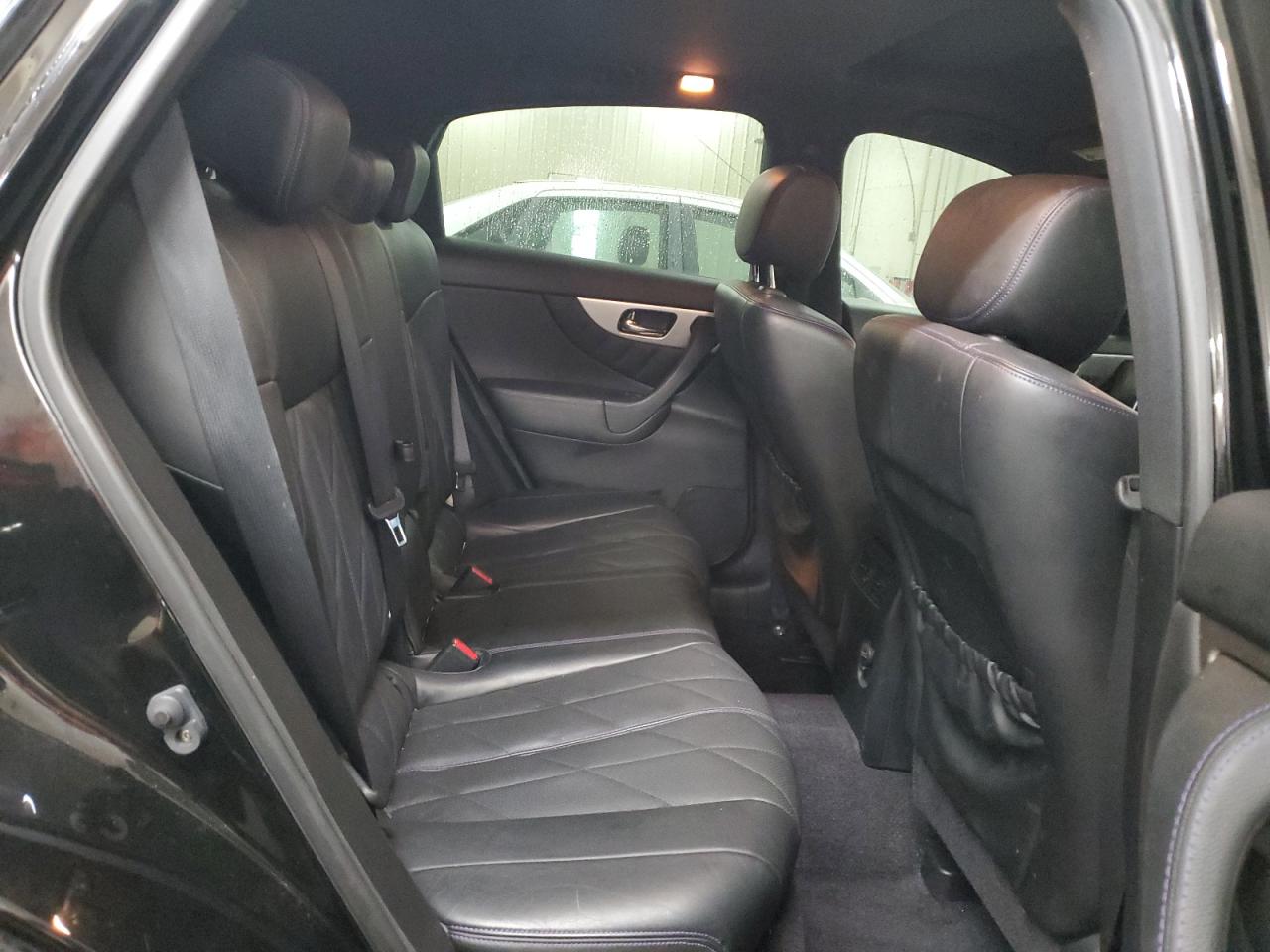 2015 Infiniti QX70 VIN JN8CS1MU3FM381066 Copart auction photo, front end / minor dent/scratches damage thumbnail 11