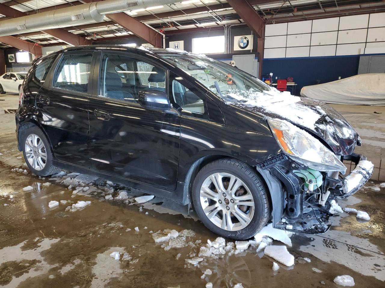 2009 Honda Fit VIN JHMGE88459S015485 Copart auction photo, front end / minor dent/scratches damage thumbnail 4