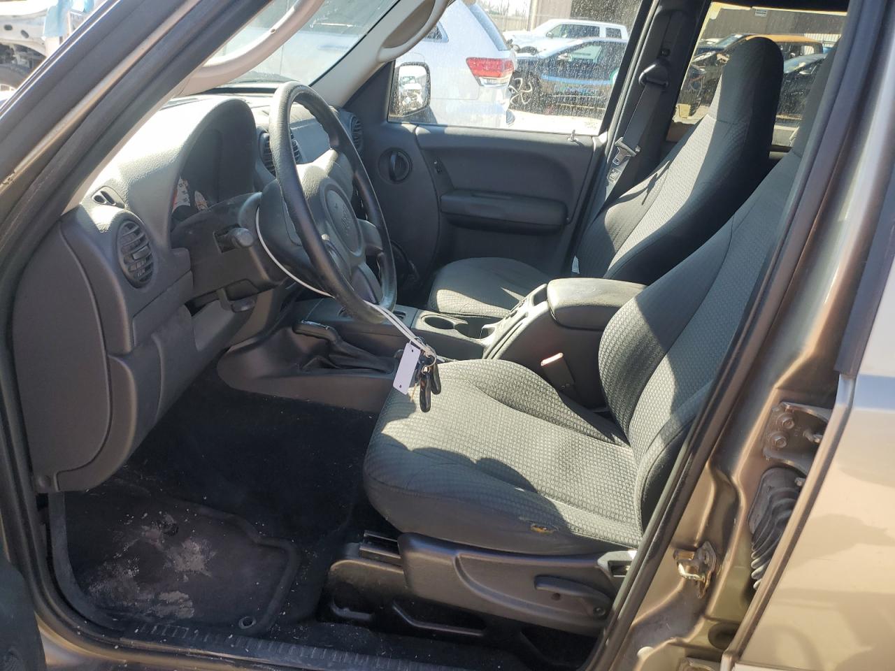 2003 Jeep Liberty (North America) VIN 1J4GL48K93W698137 Copart auction photo, front end damage thumbnail 7
