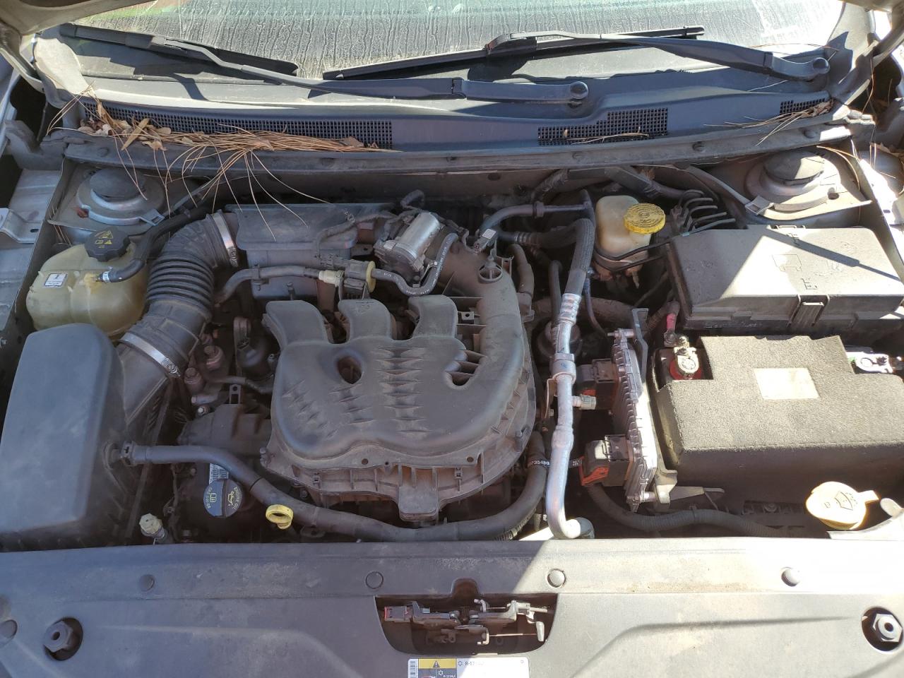2015 Chrysler 200 VIN 1C3CCCCGXFN668998 Copart auction photo, front end damage thumbnail 12