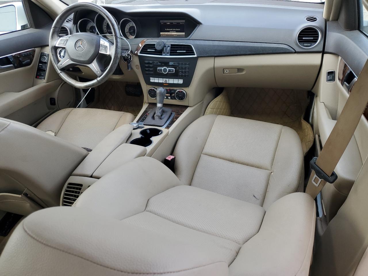 2013 Mercedes-Benz C-klasse VIN WDDGF4HB2DR271448 Copart auction photo, water/flood damage thumbnail 8