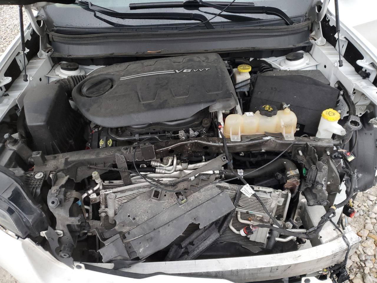 2020 Jeep Grand Cherokee VIN 1C4PJMDX4LD588735 Copart auction photo, front end damage thumbnail 12