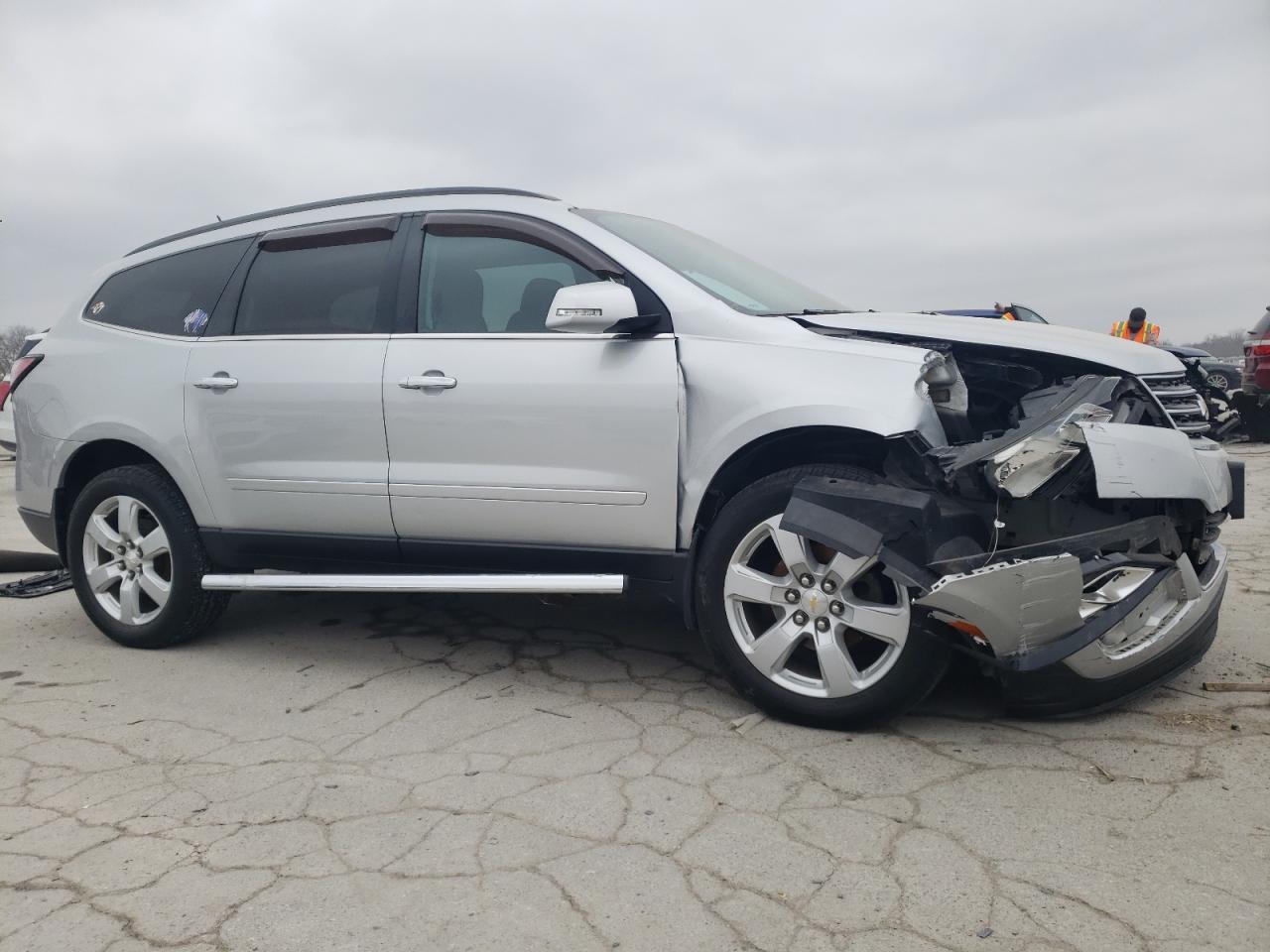 2017 Chevrolet Traverse VIN 1GNKVGKD2HJ248332 Copart auction photo, front end damage thumbnail 4