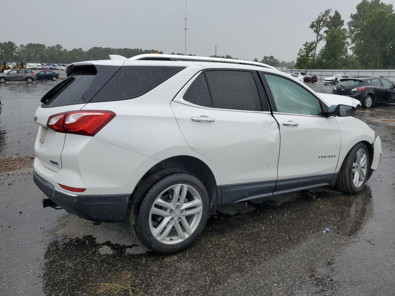 2018 Chevrolet Equinox VIN 2GNAXMEV9J6109438 Copart auction photo, all over damage thumbnail 3