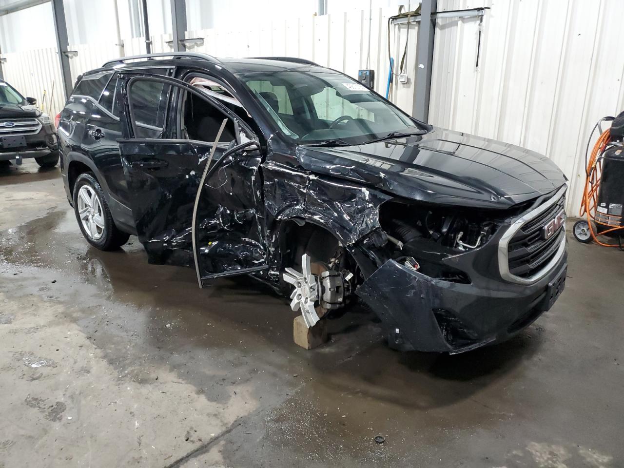 2018 GMC Terrain VIN 3GKALTEX3JL290777 Copart auction photo, front end / side damage thumbnail 4