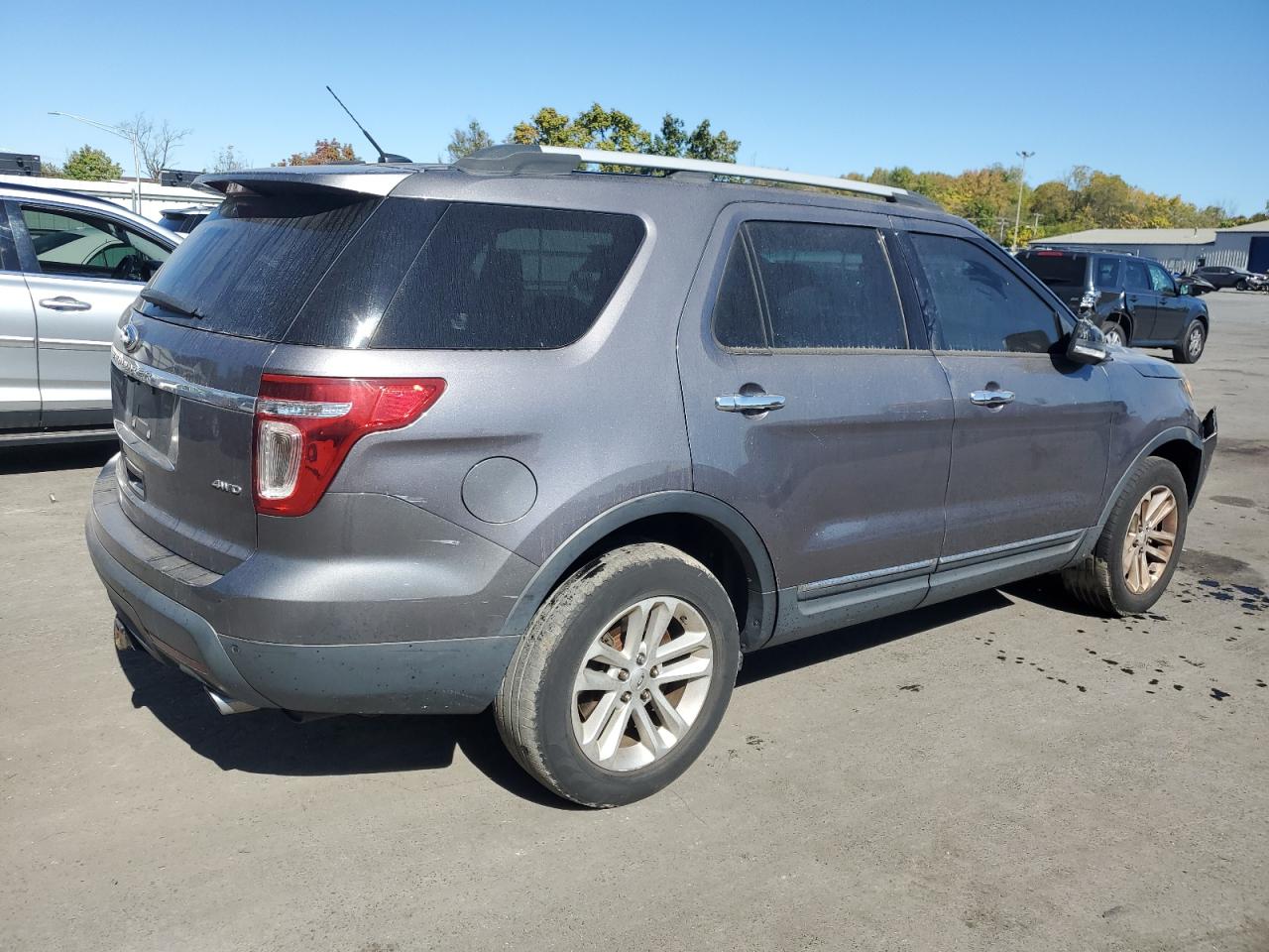 2014 Ford Explorer VIN 1FM5K8D84EGA05565 Copart auction photo, front end damage thumbnail 3
