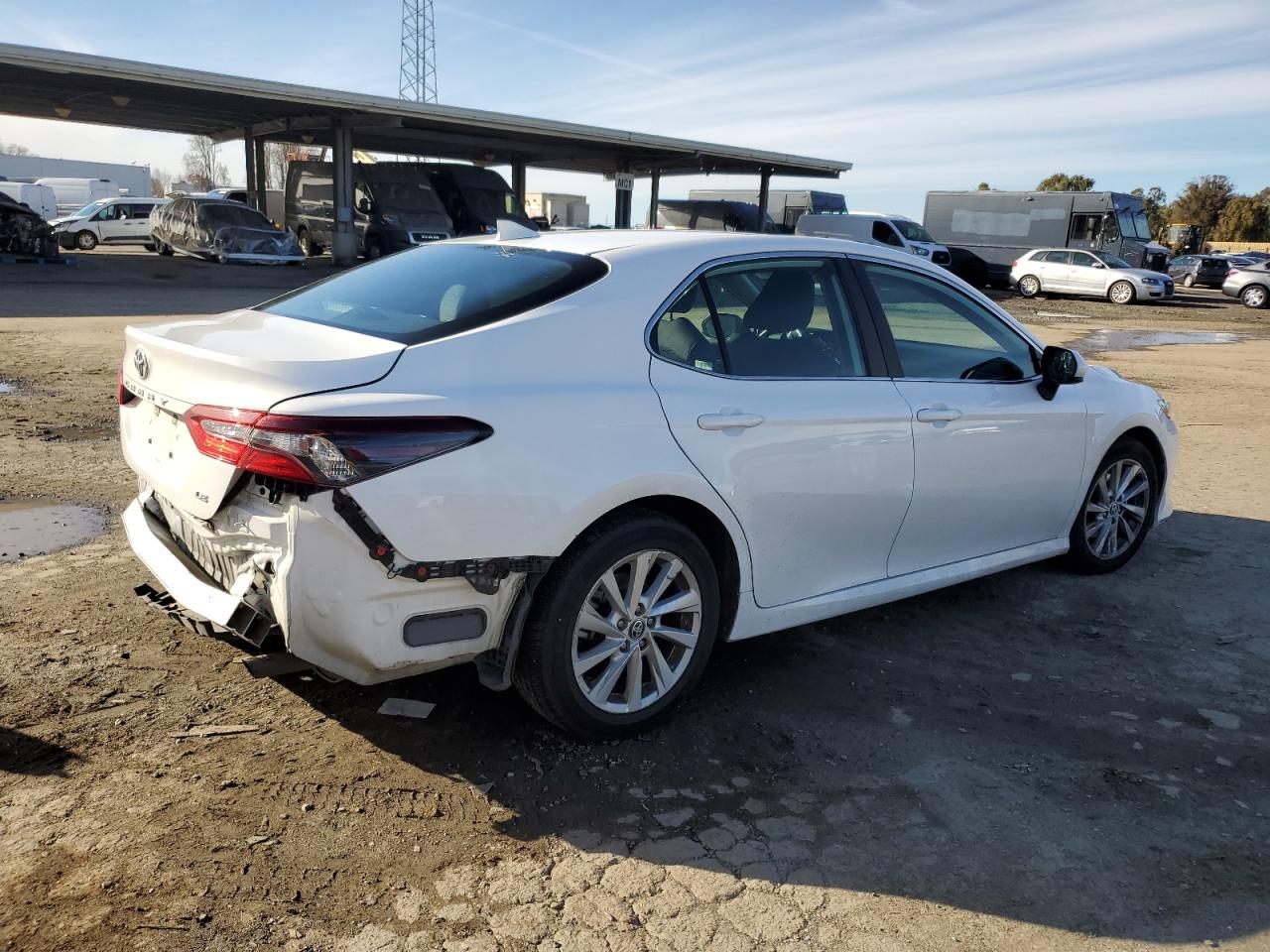 2021 Toyota Camry VIN 4T1C11AK7MU590157 Copart auction photo, rear end damage thumbnail 3