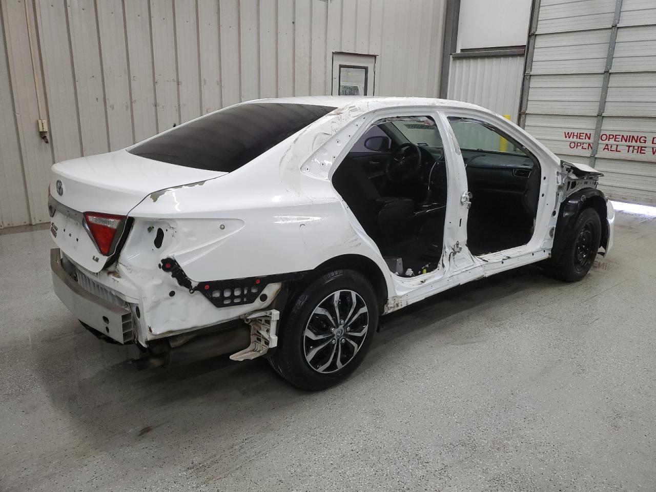 2016 Toyota Camry VIN 4T4BF1FK7GR546661 Copart auction photo, all over damage thumbnail 3