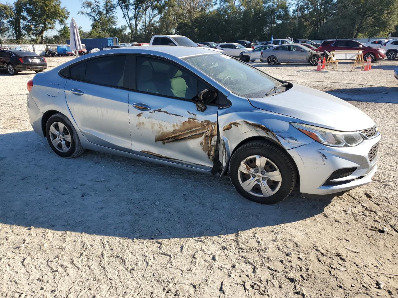 2017 Chevrolet Cruze VIN 1G1BC5SM9H7190177 Copart auction photo, front end / side damage thumbnail 4