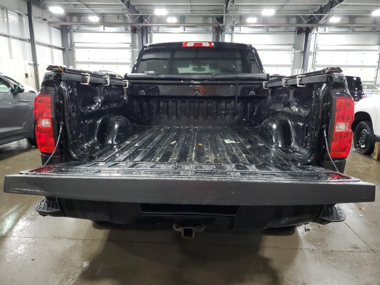 2017 Chevrolet Silverado VIN 1GCUKREC8HF112377 Copart auction photo, mechanical / rear end damage thumbnail 6