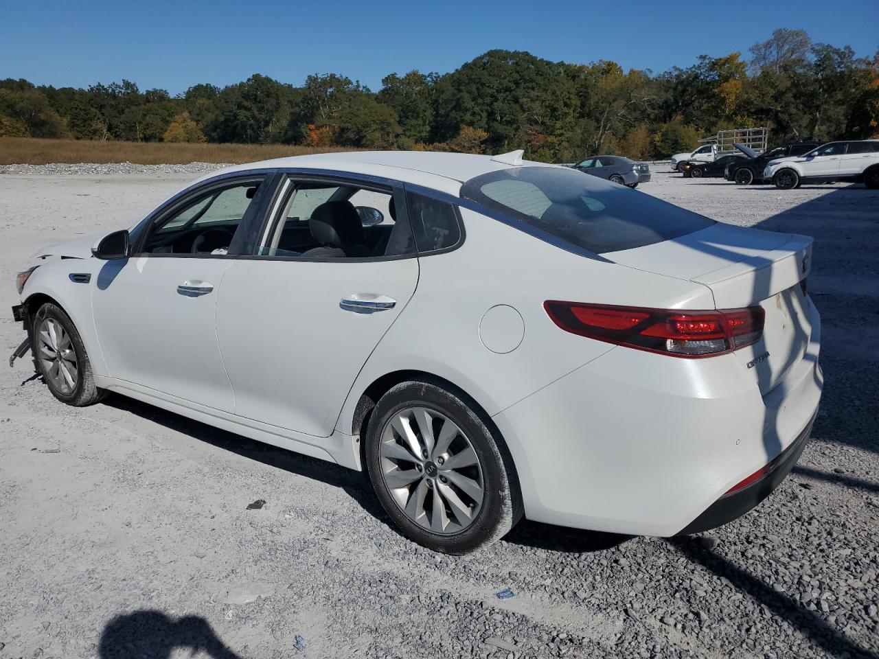2018 KIA Optima VIN 5XXGT4L38JG236561 Copart auction photo, front end / minor dent/scratches damage thumbnail 2