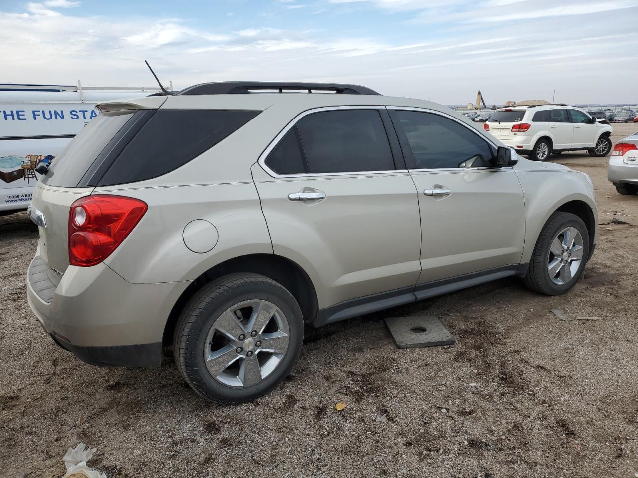 2014 Chevrolet Equinox VIN 2GNALBEK1E6330950 Copart auction photo, side / front end damage thumbnail 3
