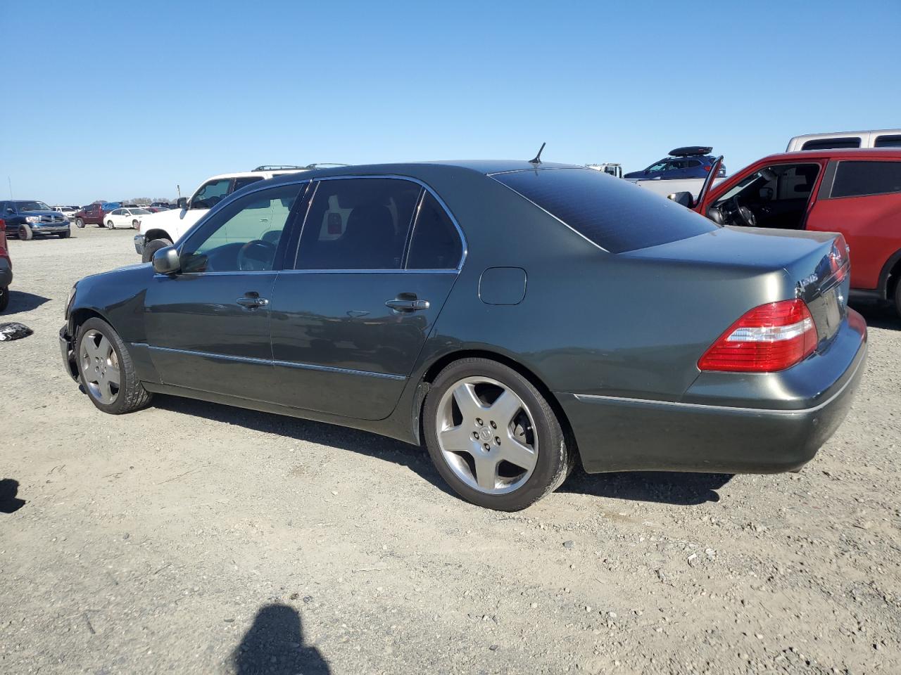 2005 Lexus LS VIN JTHBN36F755018222 Copart auction photo, front end / minor dent/scratches damage thumbnail 2
