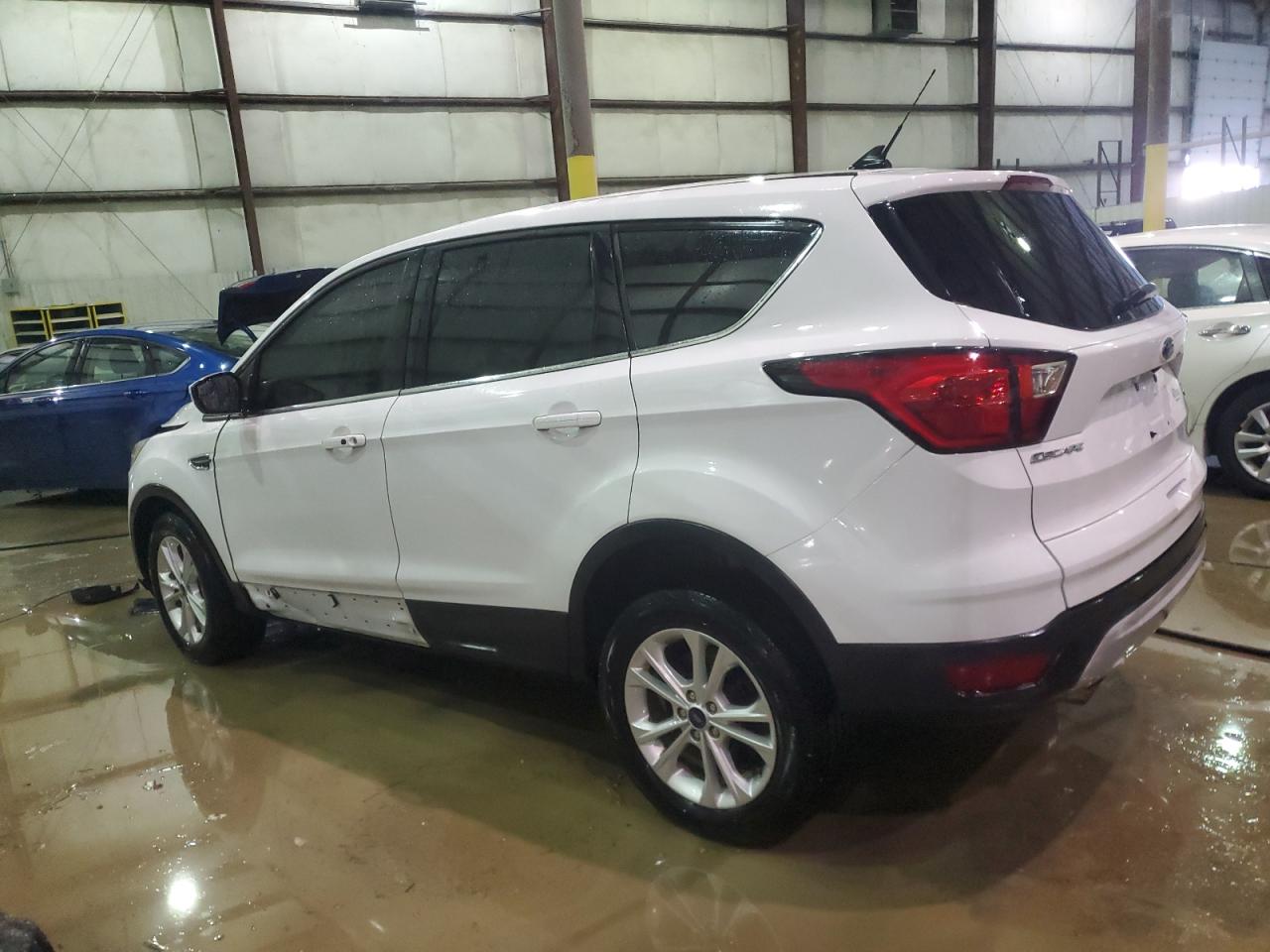 2019 Ford Escape VIN 1FMCU0GD7KUB99288 Copart auction photo, front end damage thumbnail 2