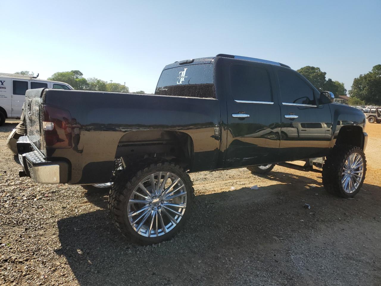 2013 Chevrolet Silverado VIN 3GCPKSE74DG332096 Copart auction photo, side damage thumbnail 3