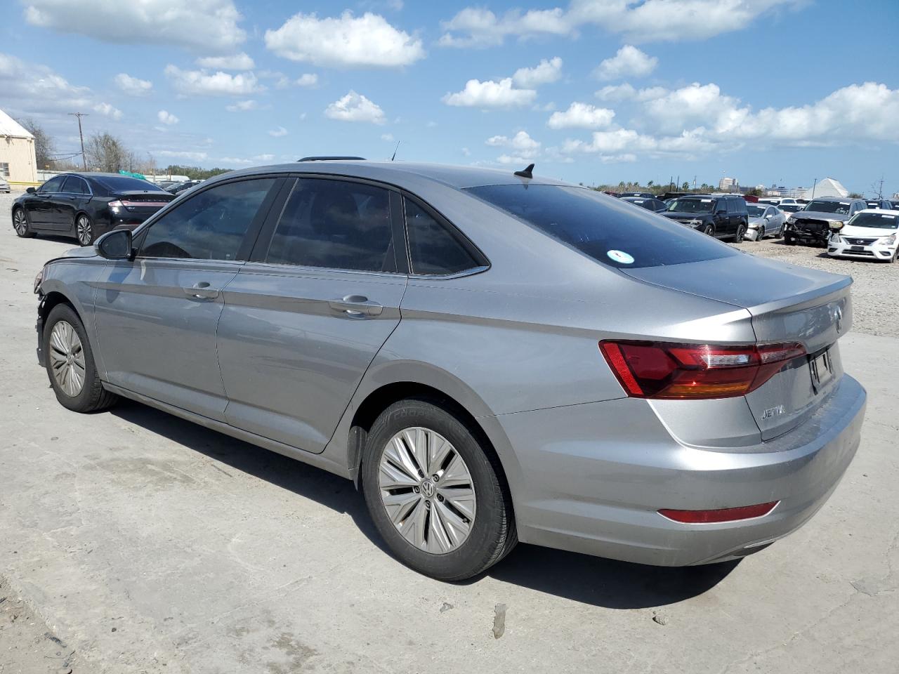 2019 Volkswagen Jetta VIN 3VWC57BU7KM174667 Copart auction photo, front end damage thumbnail 2