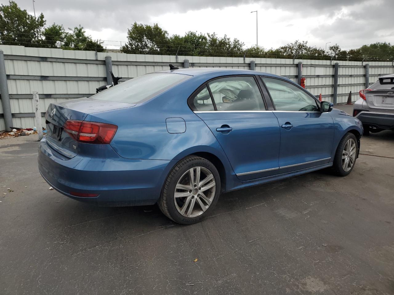 2017 Volkswagen Jetta VIN 3VWL17AJ7HM375299 Copart auction photo, front end damage thumbnail 3
