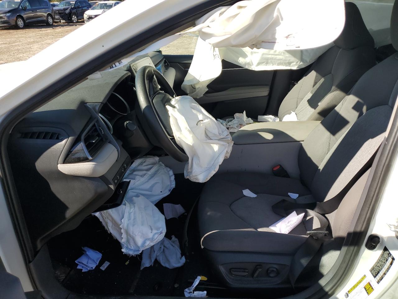 2022 Toyota Camry VIN 4T1C11AKXNU066096 Copart auction photo, front end / minor dent/scratches damage thumbnail 7