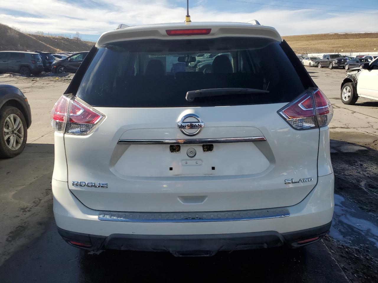 2015 Nissan Rogue VIN 5N1AT2MV4FC792329 Copart auction photo, hail / front end damage thumbnail 6