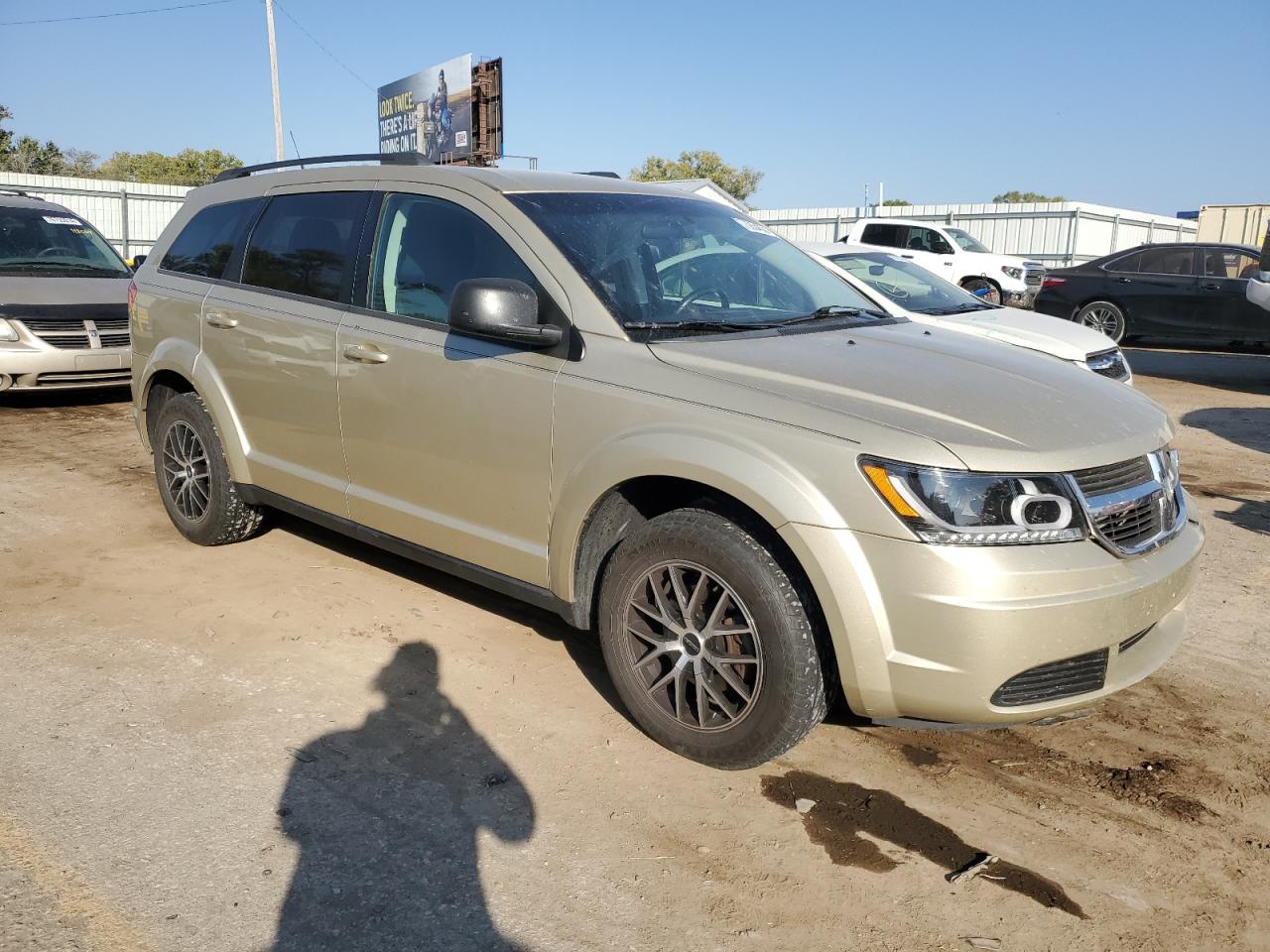 2010 Dodge Journey VIN 3D4PG4FB6AT200172 Copart auction photo, front end / side damage thumbnail 4