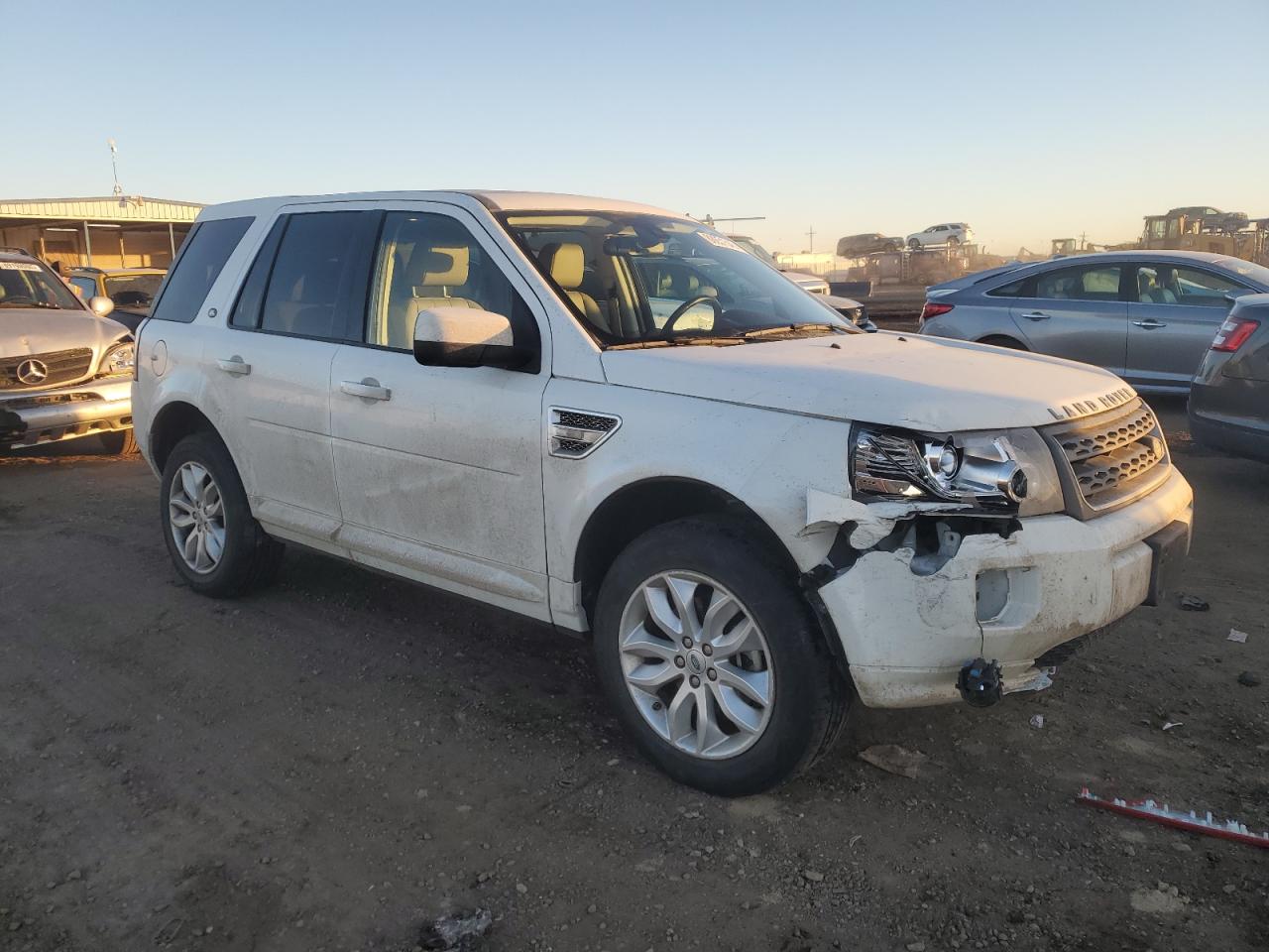2013 Land Rover LR2 VIN SALFR2BG7DH380508 Copart auction photo, front end damage thumbnail 4